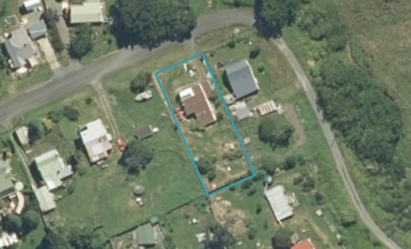 16 Robert Avenue, Pukemiro - Carousel 1