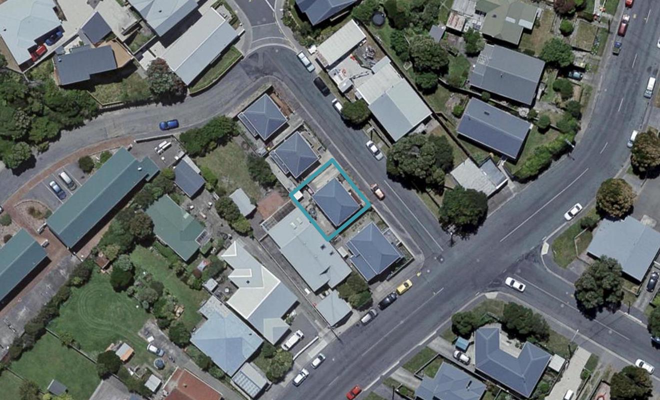 1 Booth Street, Miramar, Wellington - Carousel 1