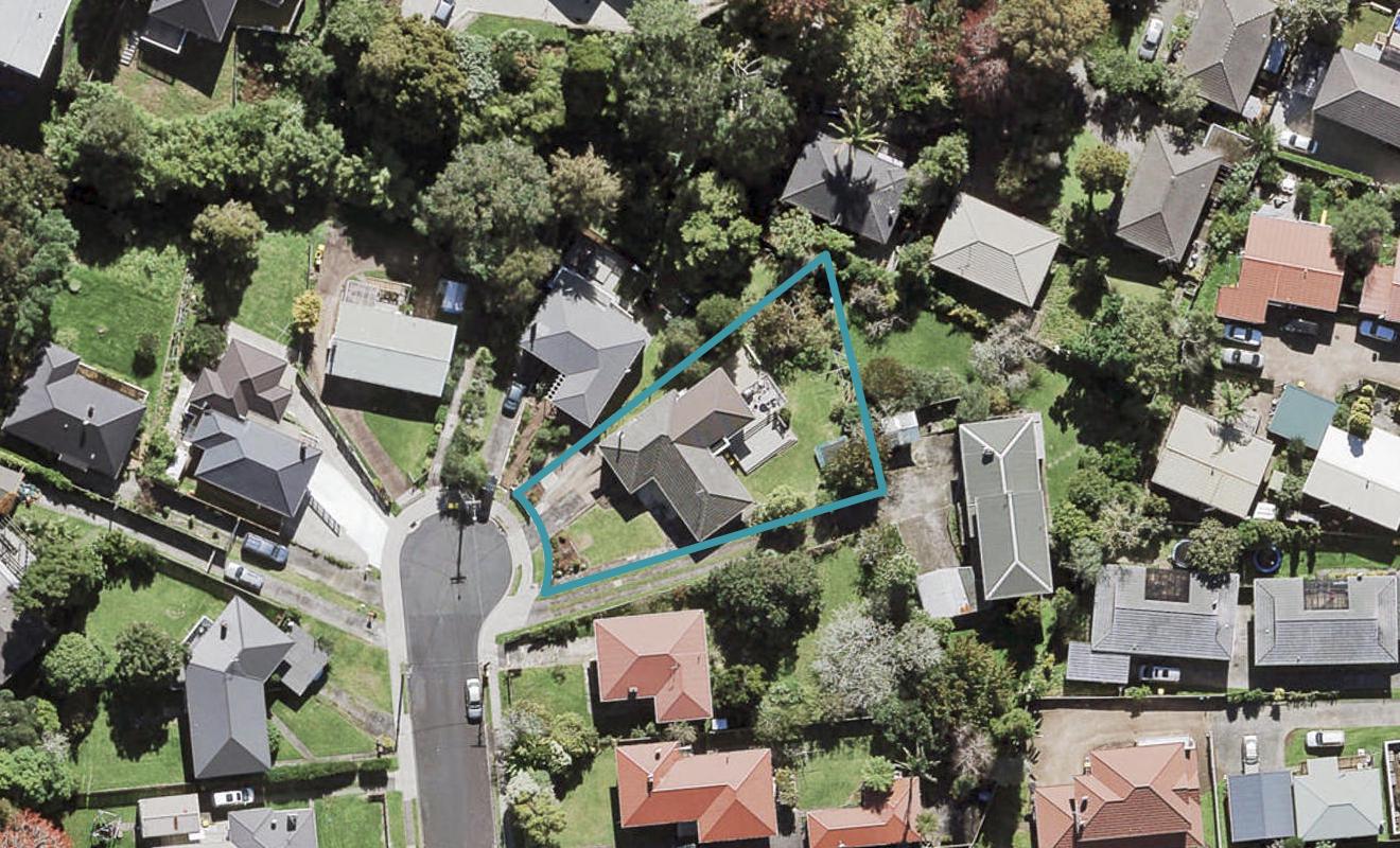 9 Waters Place, New Lynn, Auckland - Carousel 1