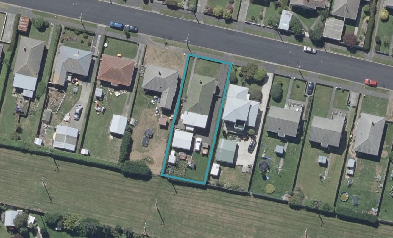 53 Balmain Street, Halfway Bush, Dunedin - Carousel 1
