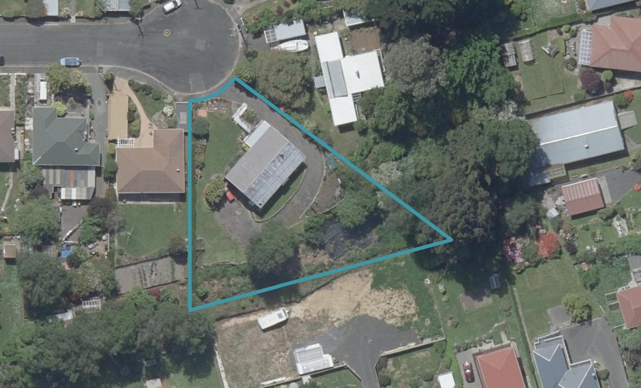 12 Bellona Lane, Fairfield, Dunedin - Carousel 1