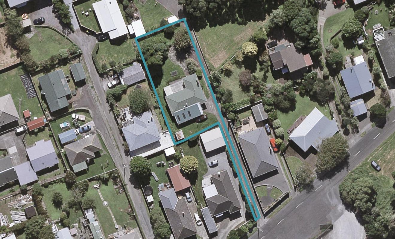 97A Clemow Road, Fitzroy, New Plymouth - Carousel 1