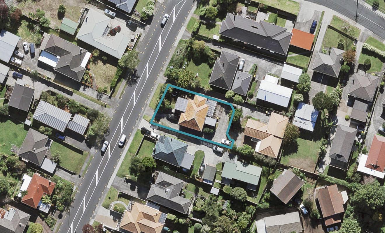 179 Edmonton Road, Te Atatu South, Auckland - Carousel 1