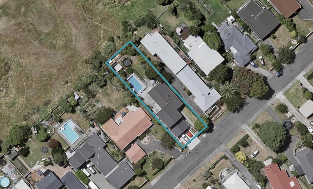 43 Callender Terrace, Paraparaumu Beach, Paraparaumu - Carousel 1