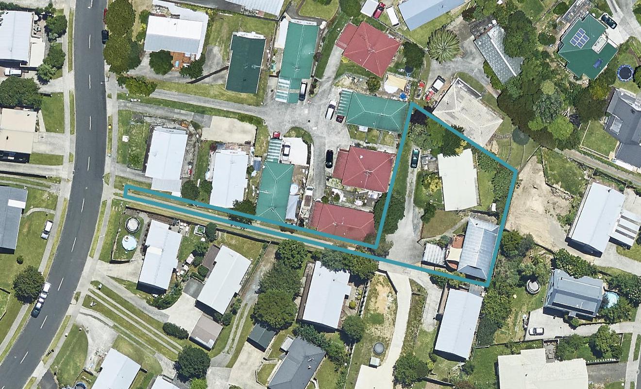 61B Meander Drive, Welcome Bay, Tauranga - Carousel 1