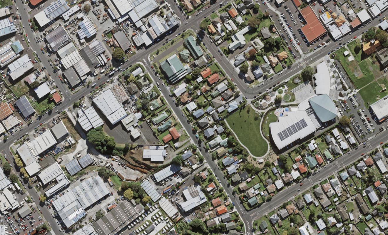 10 Nikau Road, Otahuhu, Auckland - Carousel 1