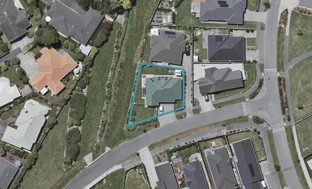28 David Street, Waikanae, Waikanae - Carousel 1