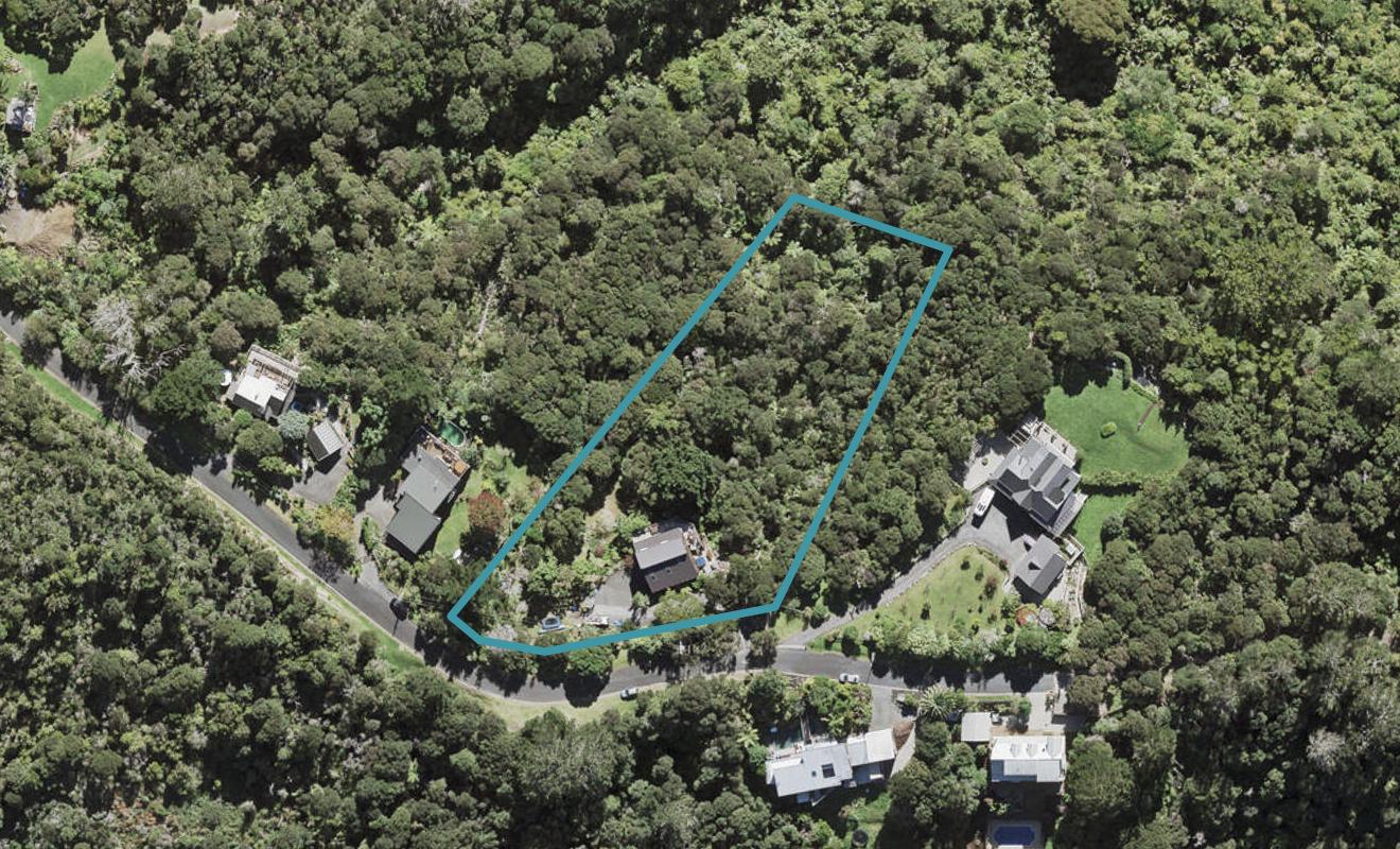 29 Te Araroa Drive, Paremoremo, Auckland - Carousel 1
