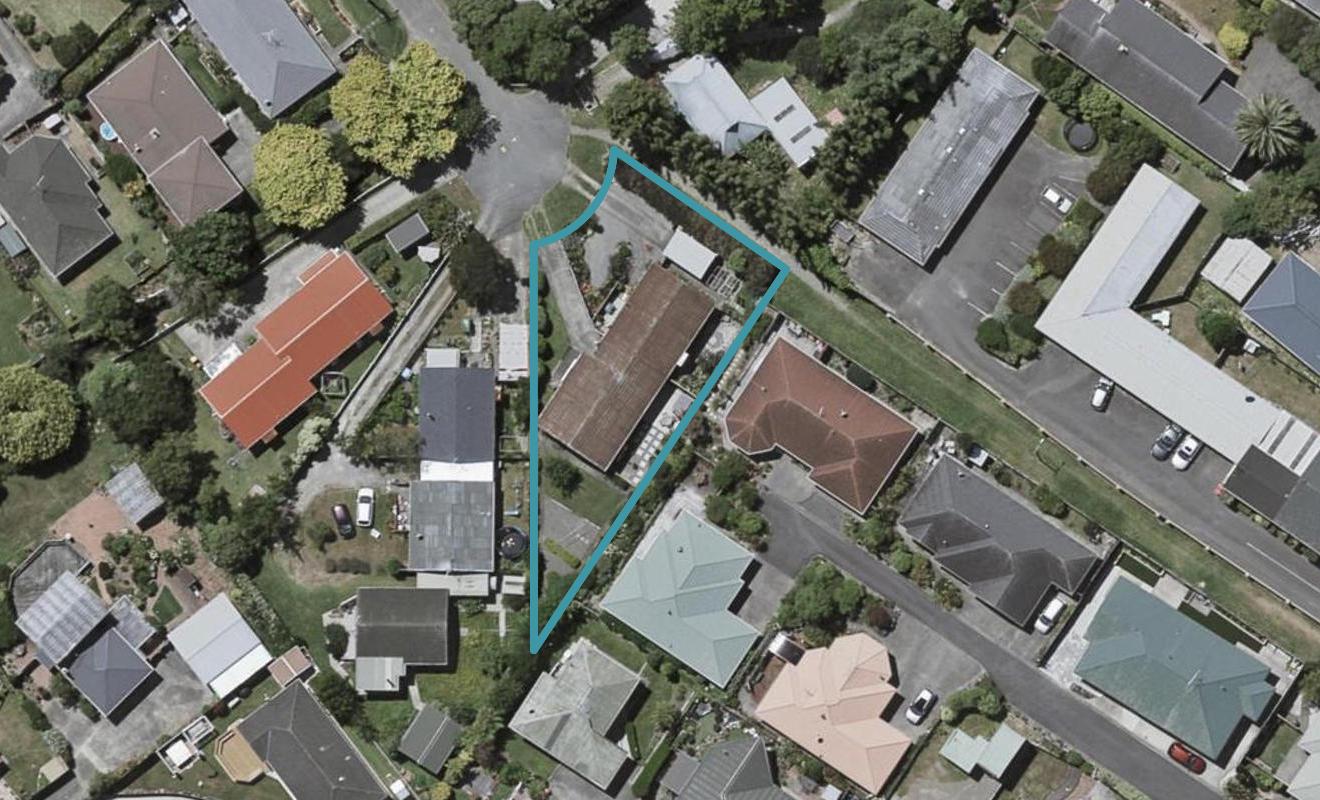 8 Te Uruhi Grove, Paraparaumu, Paraparaumu - Carousel 1