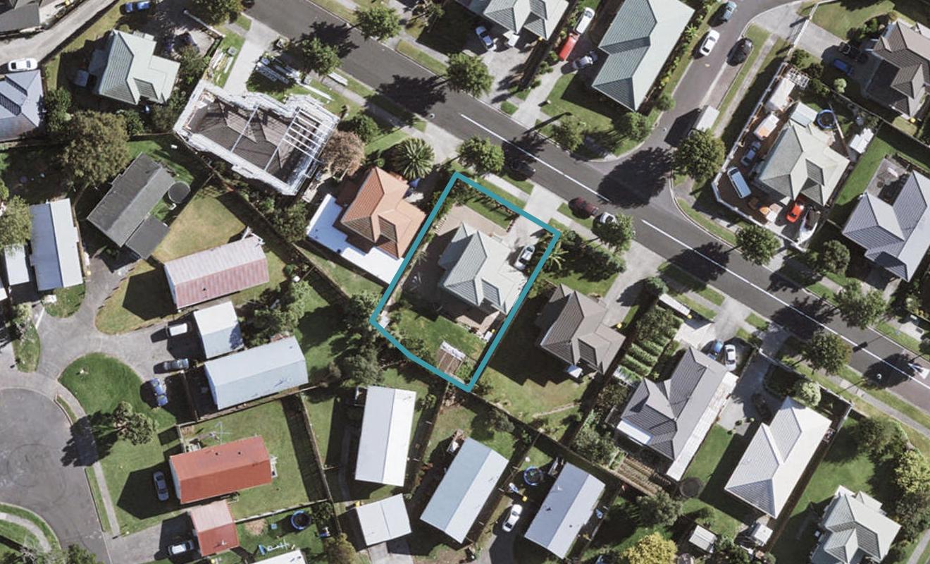 69 De Havilland Drive, Goodwood Heights, Auckland - Carousel 1