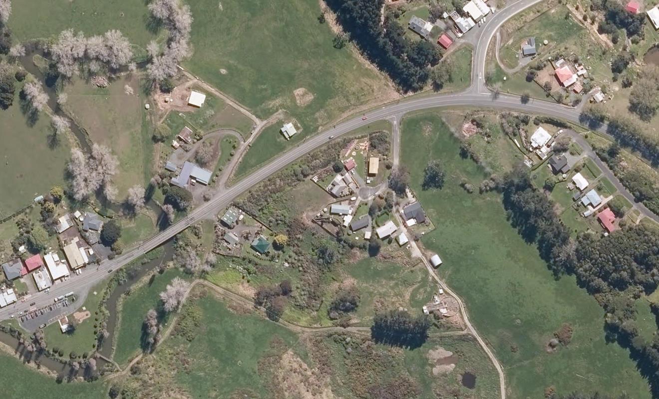 10 Skelton Crescent, Paparoa - Carousel 1