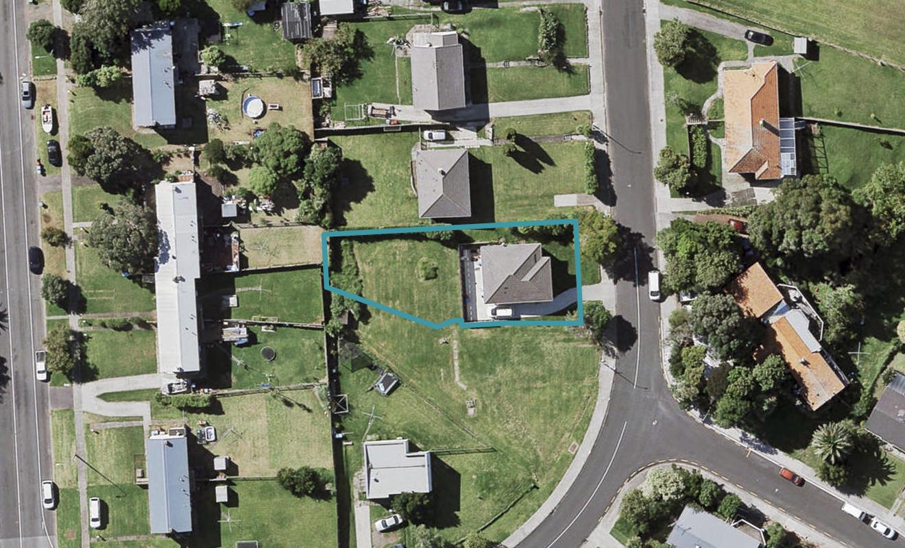 10 Te Arawa Street, Orakei, Auckland - Carousel 1