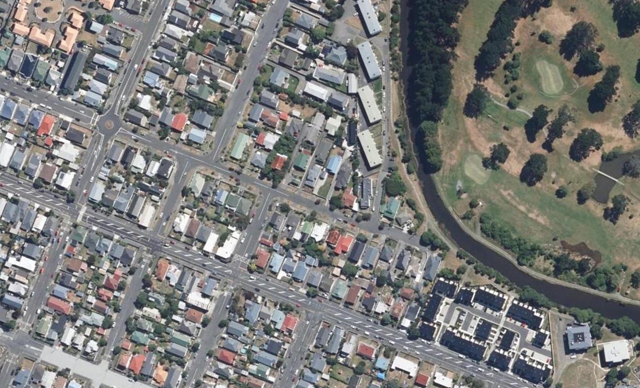 1/43 Heretaunga Street, Petone, Lower Hutt - Carousel 1