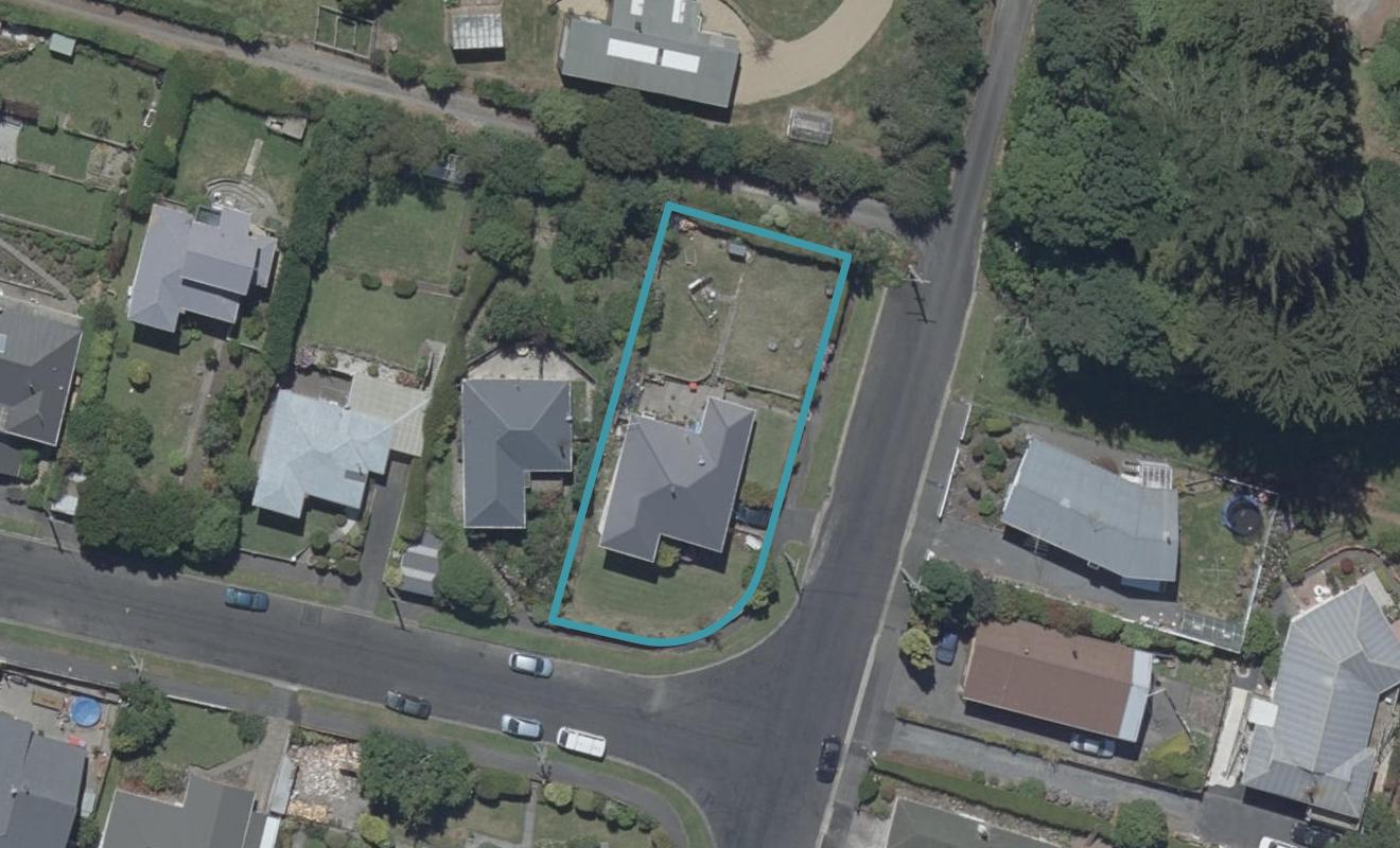 21 Spiers Road, Halfway Bush, Dunedin - Carousel 1