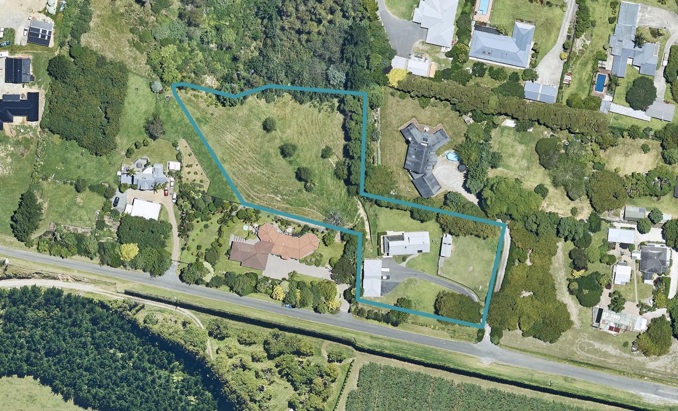 16 Wood Road, Oropi, Tauranga - Carousel 1