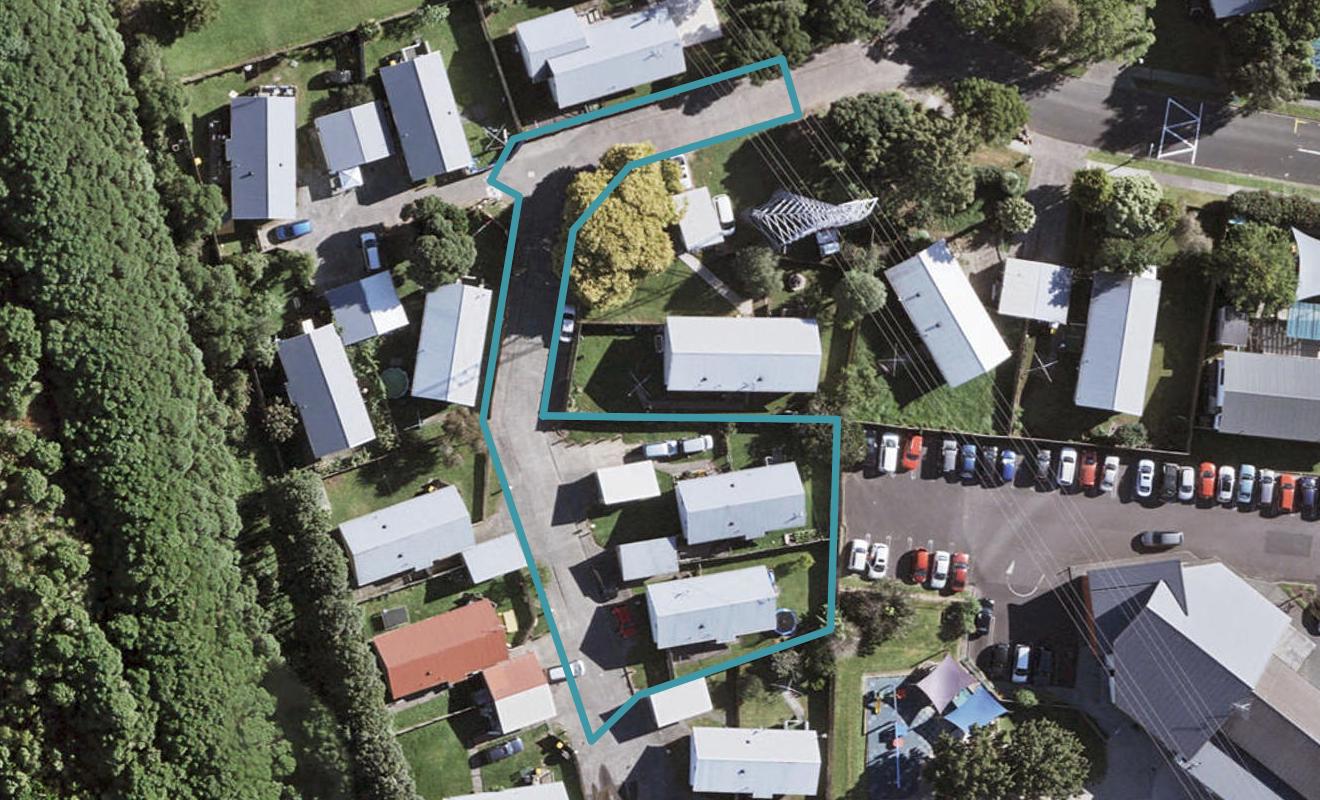 10 Keri Anne Place, Goodwood Heights, Auckland - Carousel 1