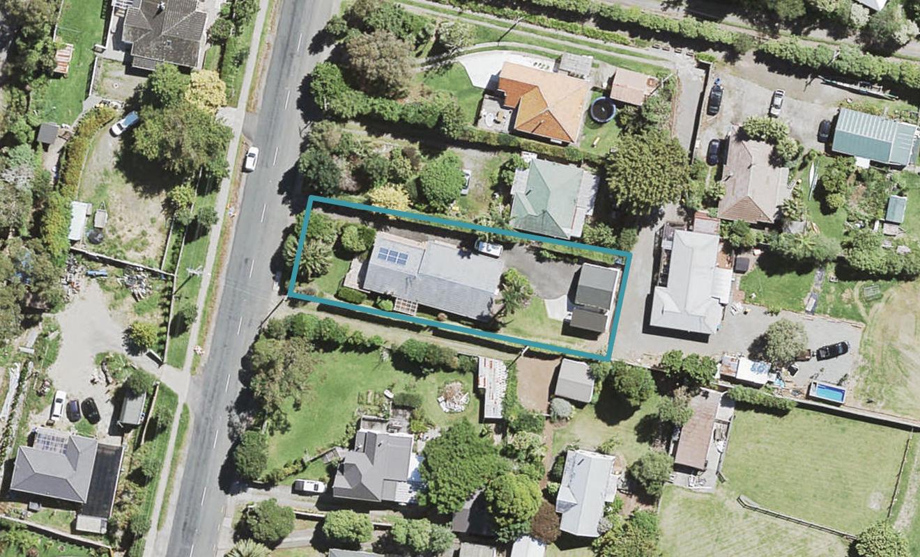 9 Township Road, Waitakere, Auckland - Carousel 1
