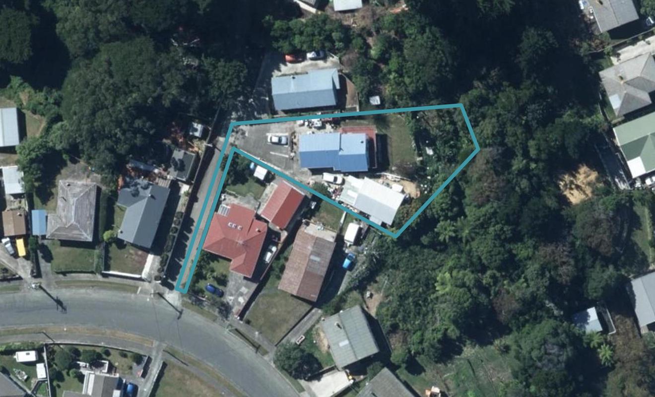 11 Swansea Street, Cannons Creek, Porirua - Carousel 1