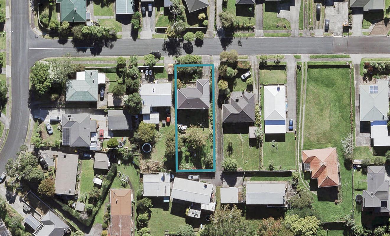 3 Reiman Street, New Lynn, Auckland - Carousel 1