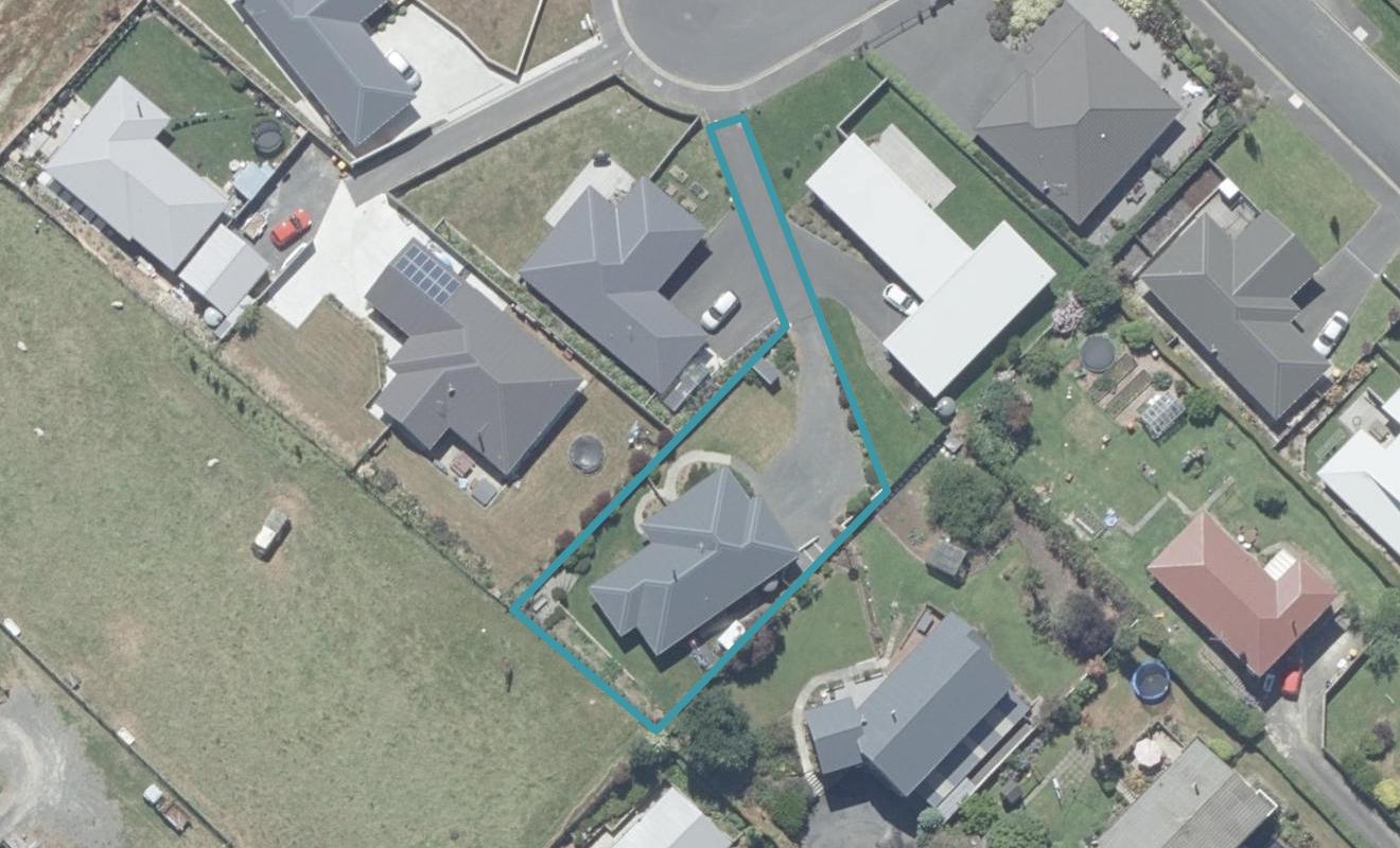 5 Glendermid Close, Sawyers Bay, Port Chalmers - Carousel 1