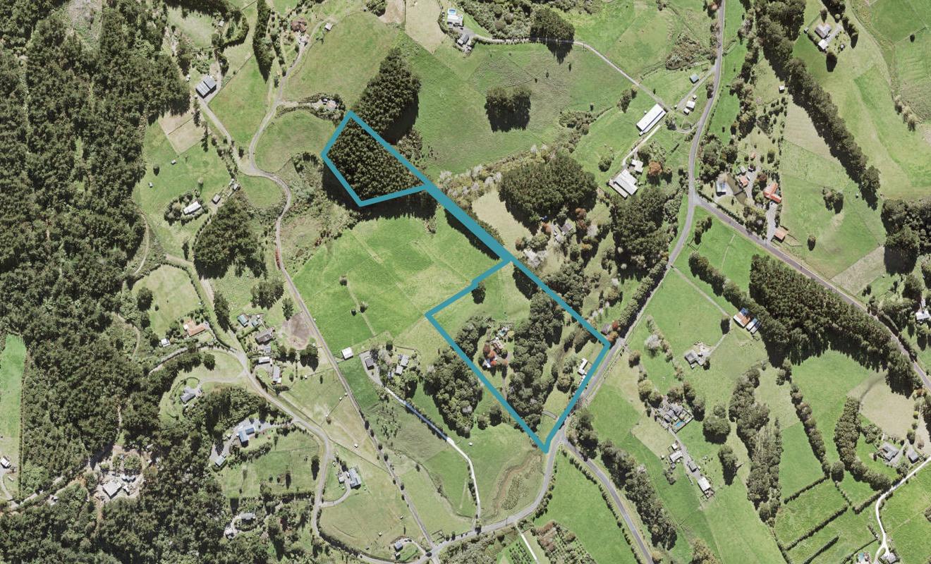 47 Anzac Valley Road, Waitakere, Auckland - Carousel 1