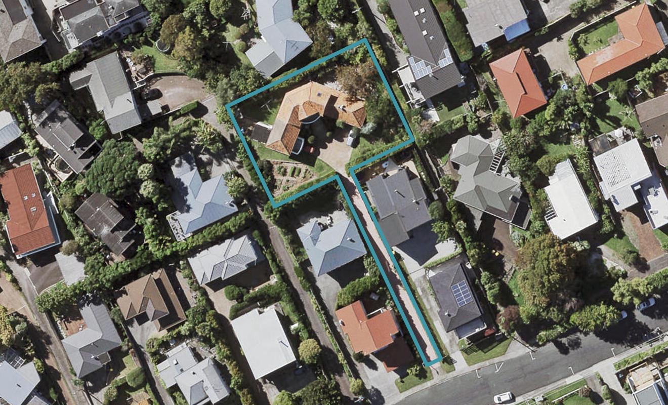 17 Wolsley Avenue, Milford, Auckland - Carousel 1