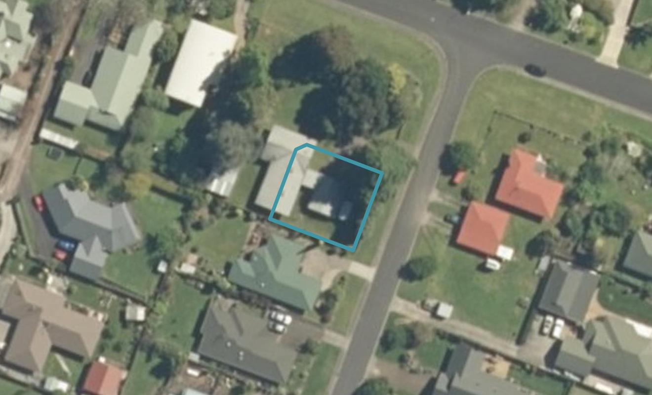 3 Fairburn Place, Leamington, Cambridge - Carousel 1
