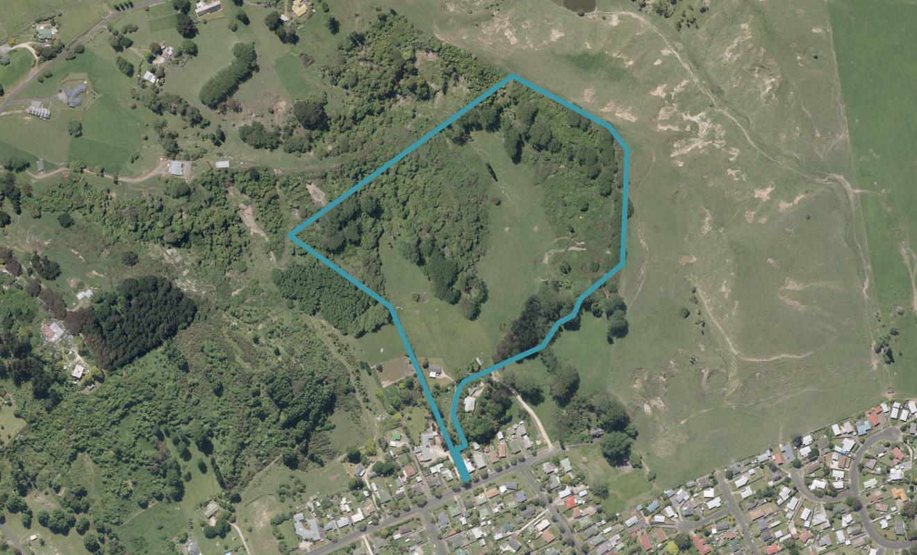 24 Paterson Street, Aramoho, Whanganui - Carousel 1