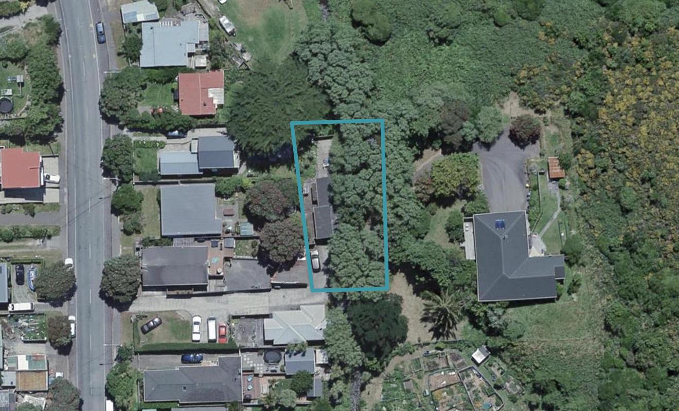 84B Happy Valley Road, Owhiro Bay, Wellington - Carousel 1