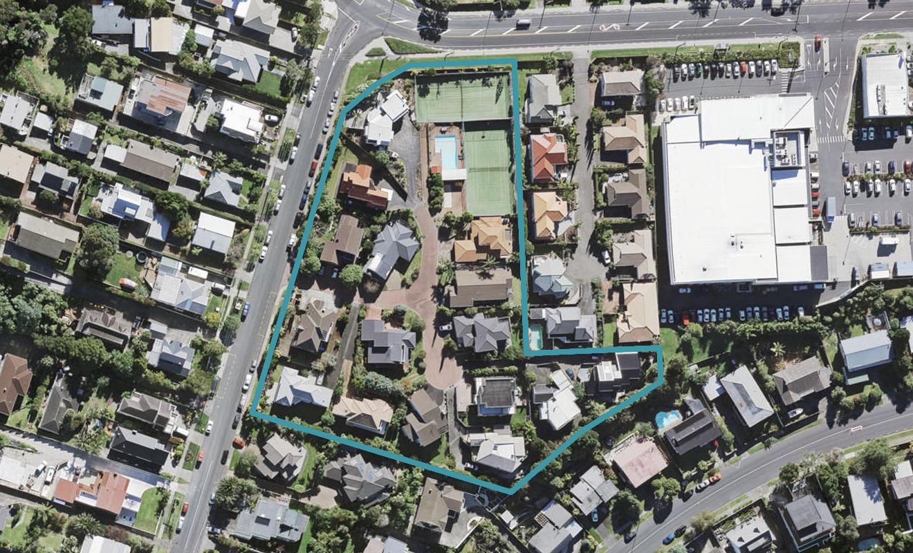 14/2 Balmain Road, Chatswood, Auckland - Carousel 1