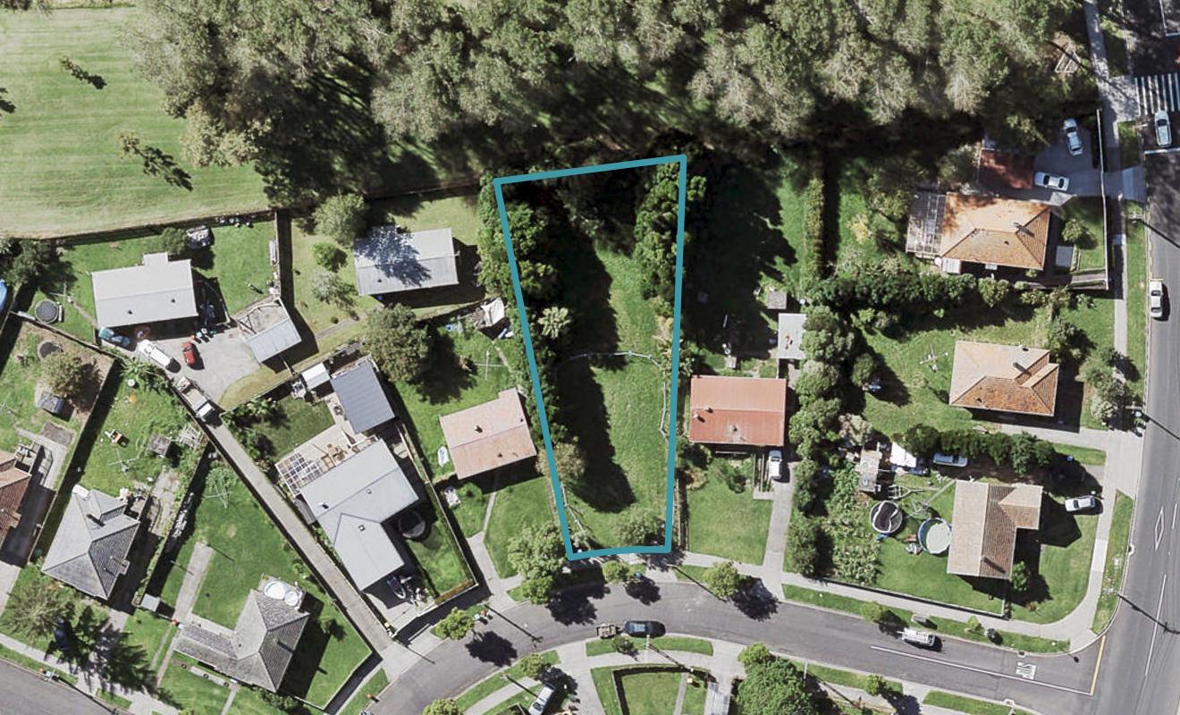 5 Chiltern Crescent, Glen Innes, Auckland - Carousel 1