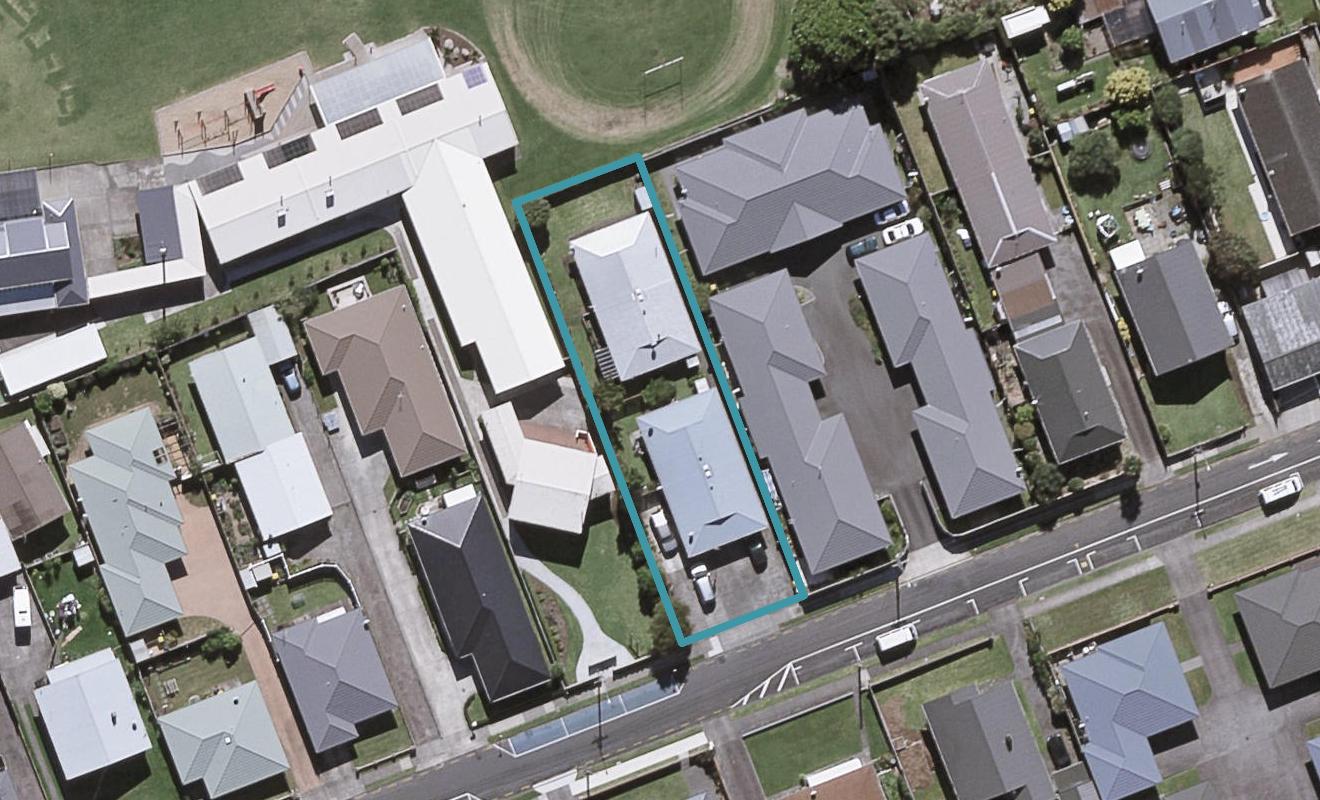 1/29 Clemow Road, Fitzroy, New Plymouth - Carousel 1