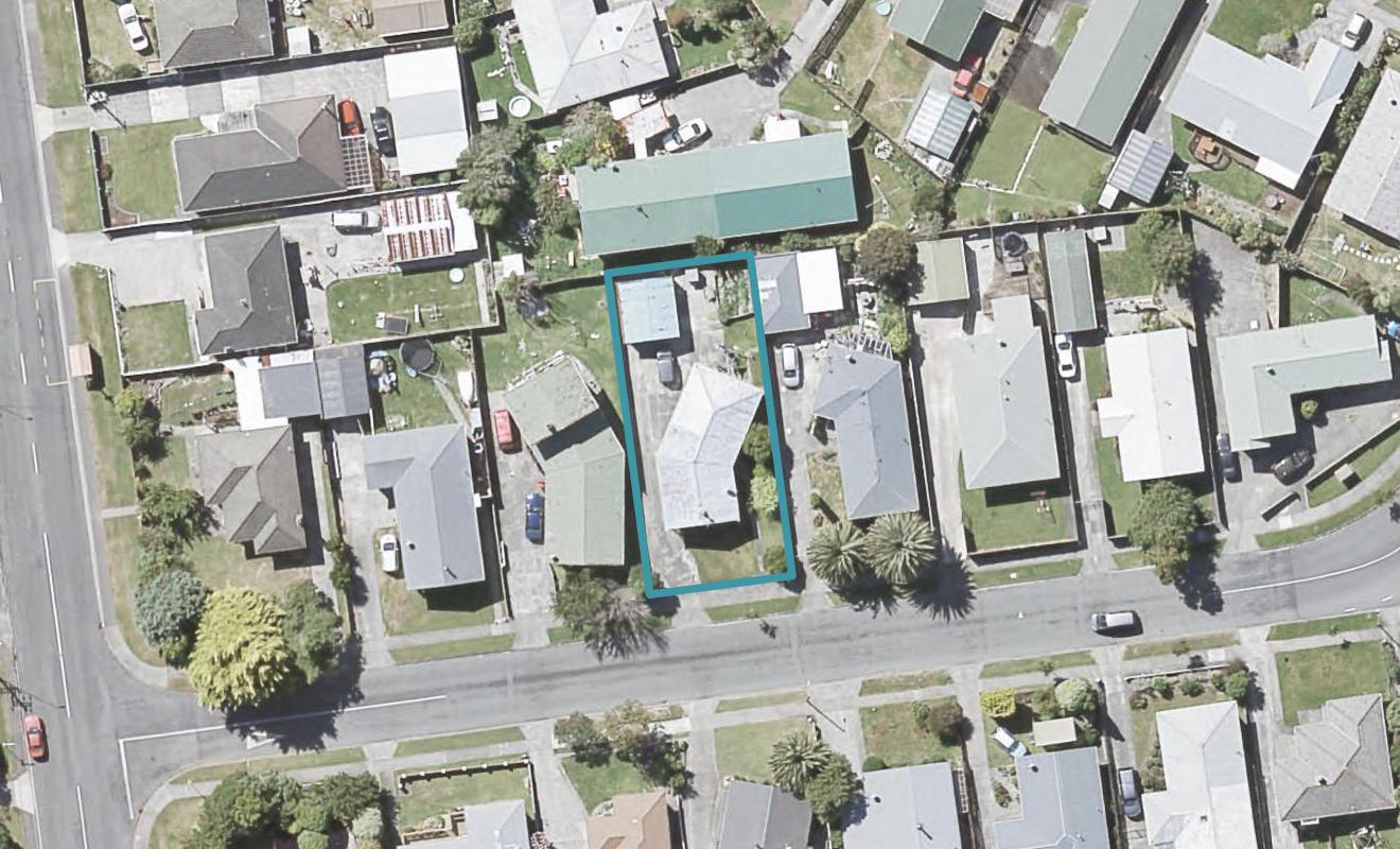 7 Pencarrow Crescent, Wainuiomata, Lower Hutt - Carousel 1