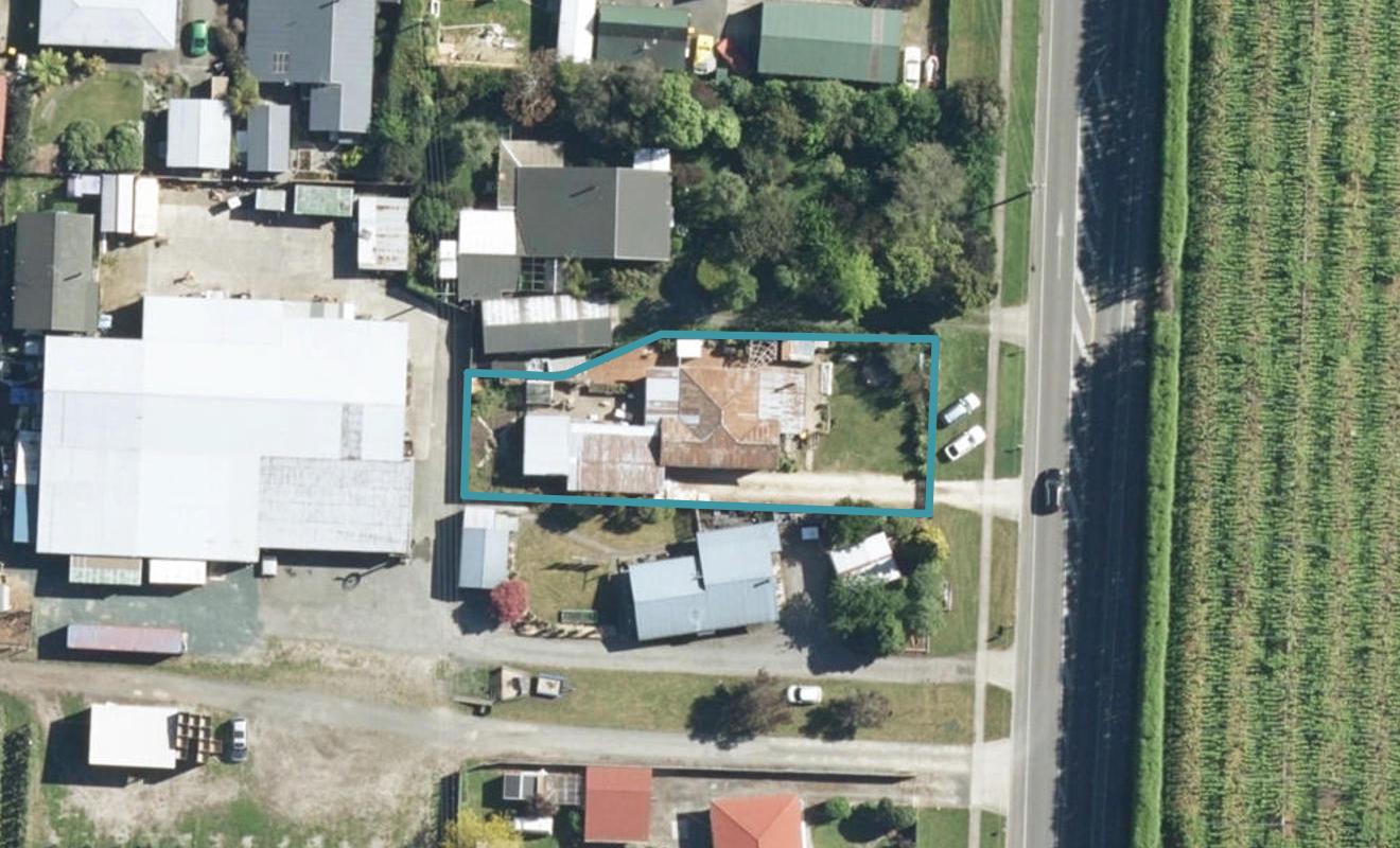 10 Main Road, Lower Moutere - Carousel 1