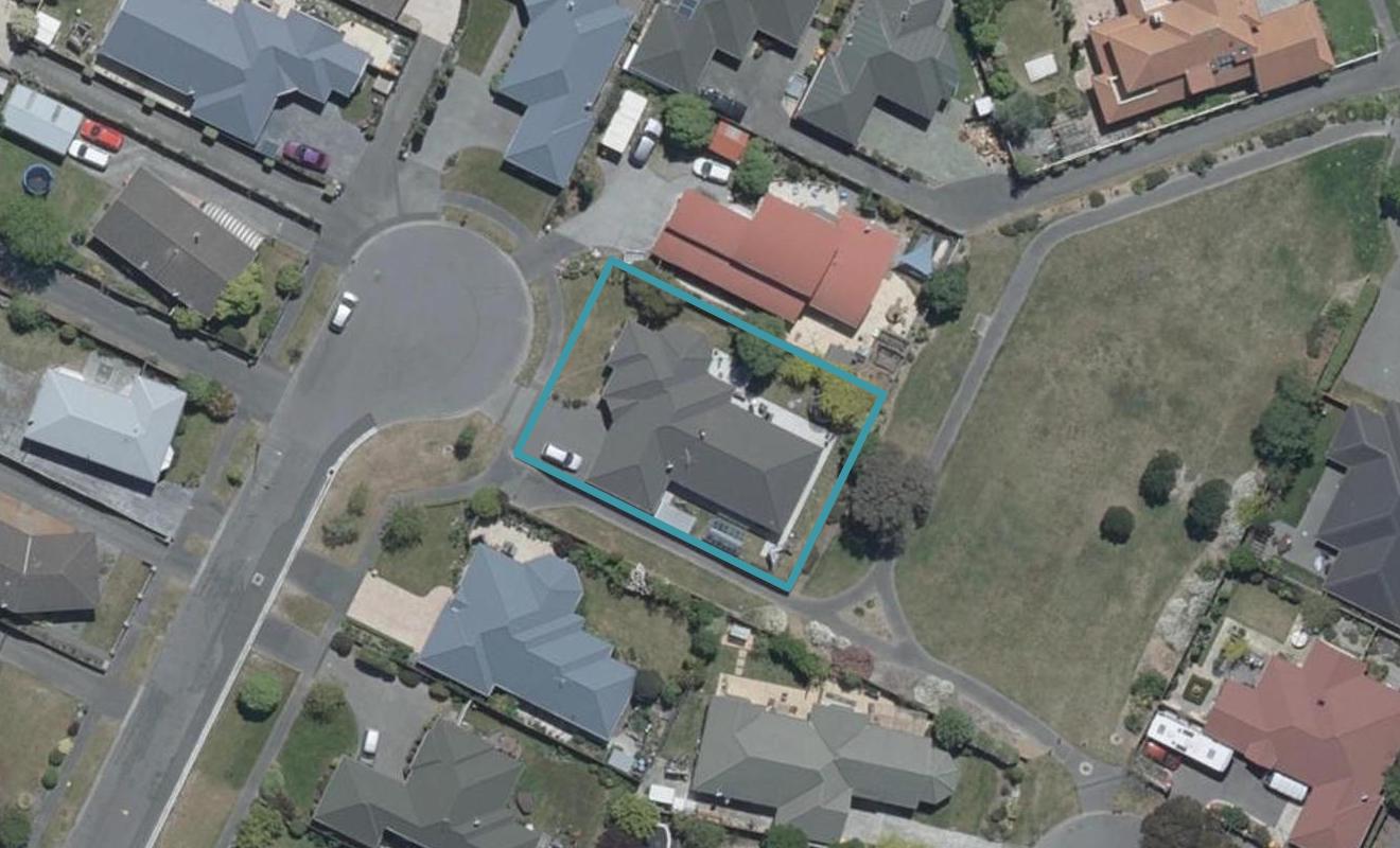 115 Inwoods Close, Parklands, Christchurch - Carousel 1