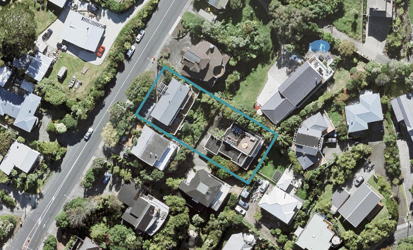 1/837 Beach Road, Browns Bay, Auckland - Carousel 1