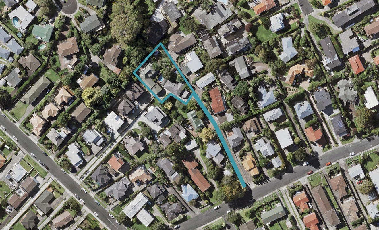 1/37 Wolsley Avenue, Milford, Auckland - Carousel 1