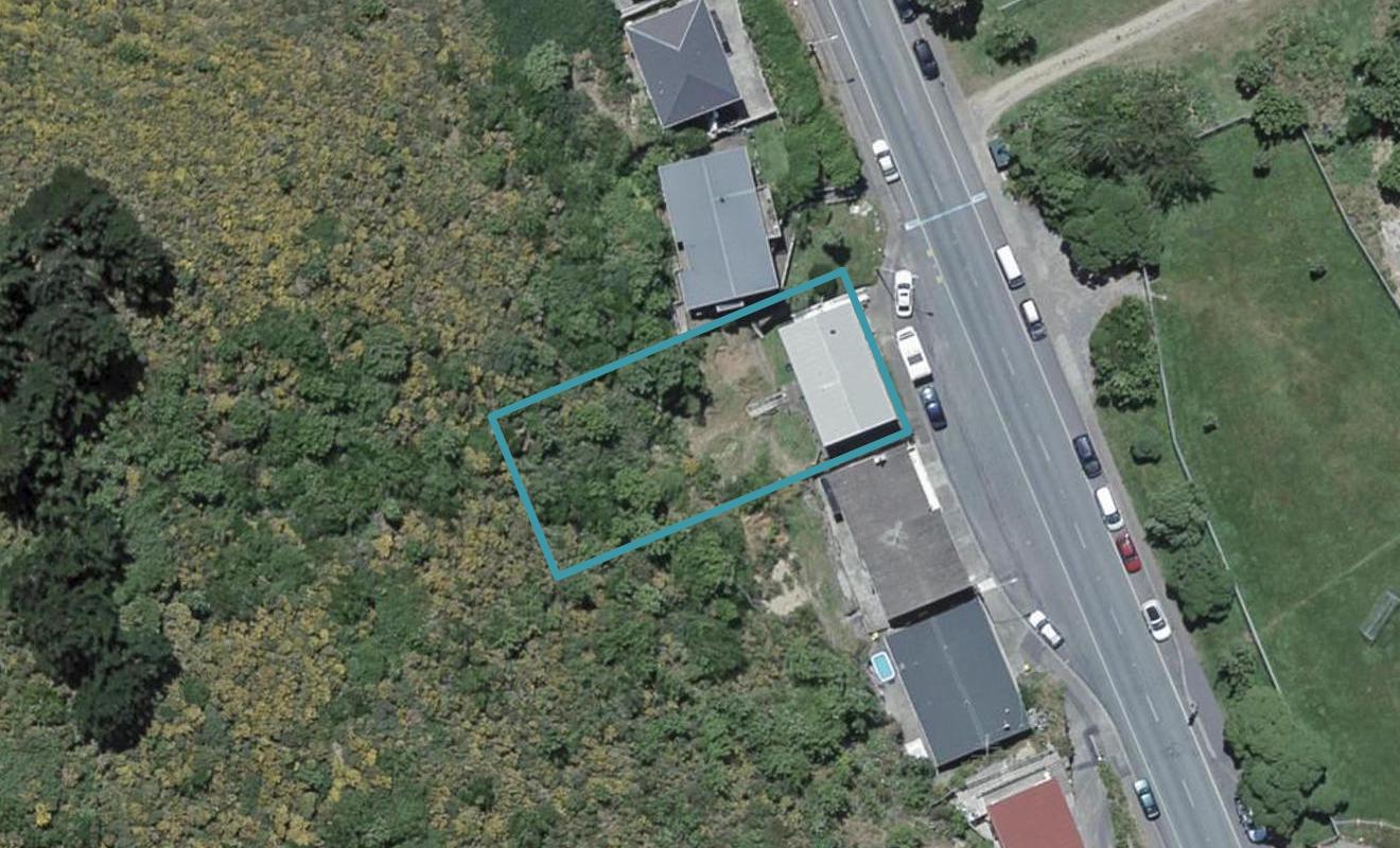 135 Happy Valley Road, Owhiro Bay, Wellington - Carousel 1