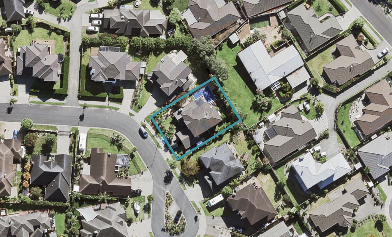 18 Archer Rayner Place, Greenhithe, Auckland - Carousel 1