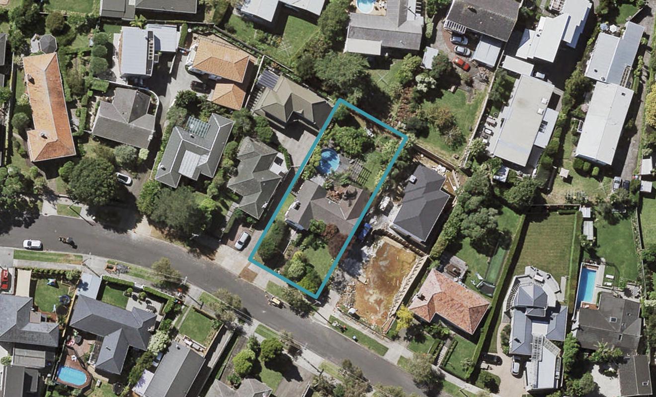 16 Appleyard Crescent, Meadowbank, Auckland - Carousel 1