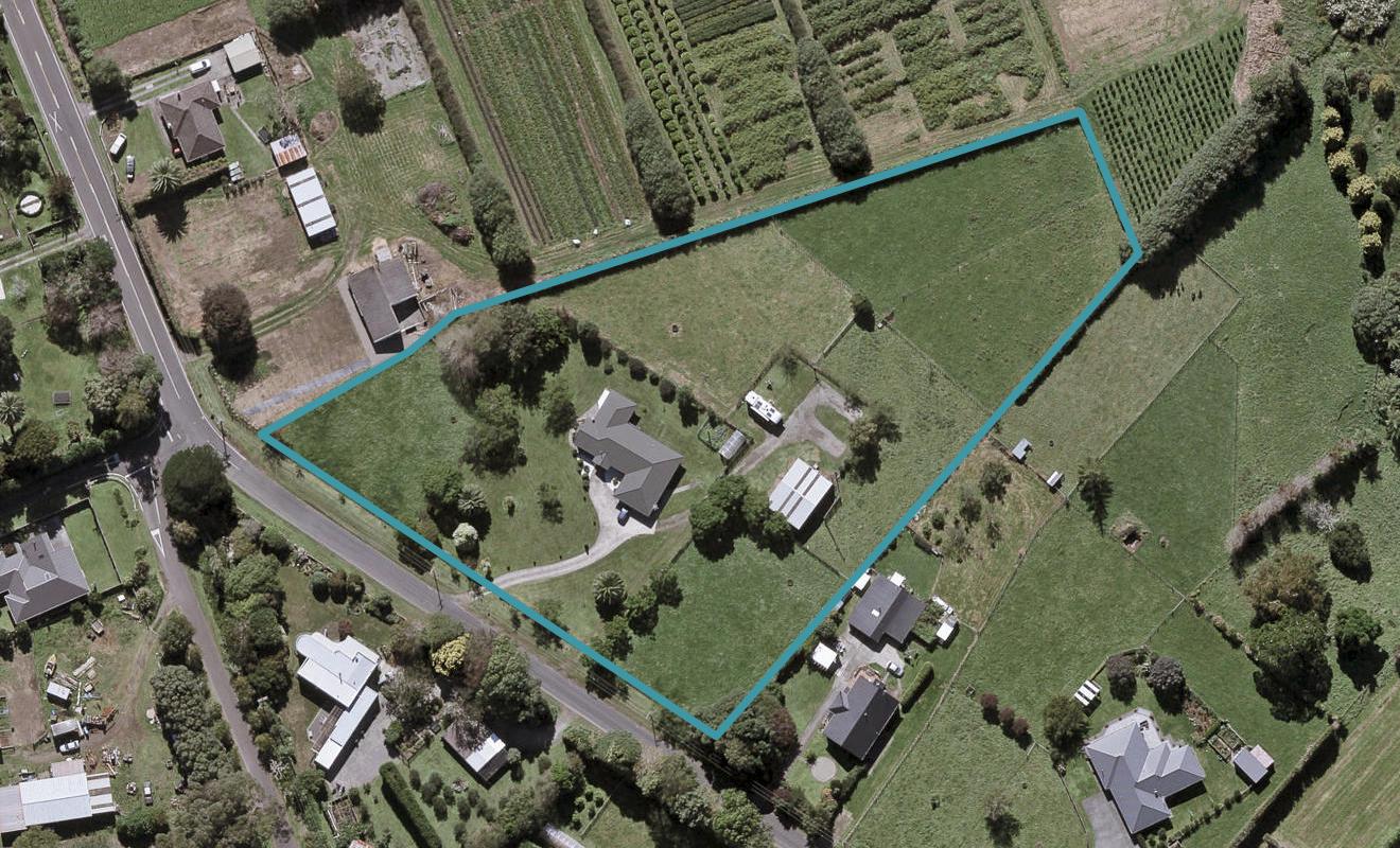 135 Paraite Road, Paraite, New Plymouth - Carousel 1