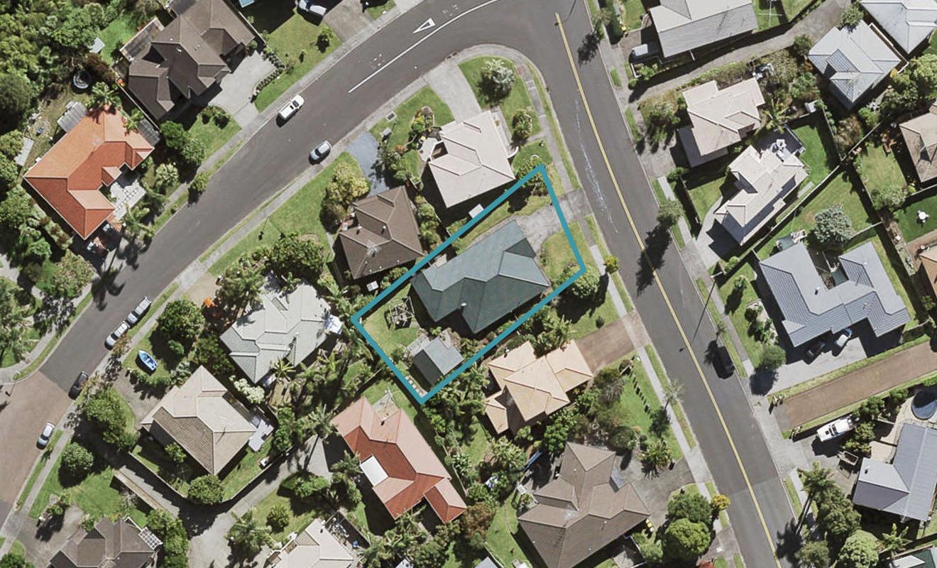 48 Unsworth Drive, Unsworth Heights, Auckland - Carousel 1
