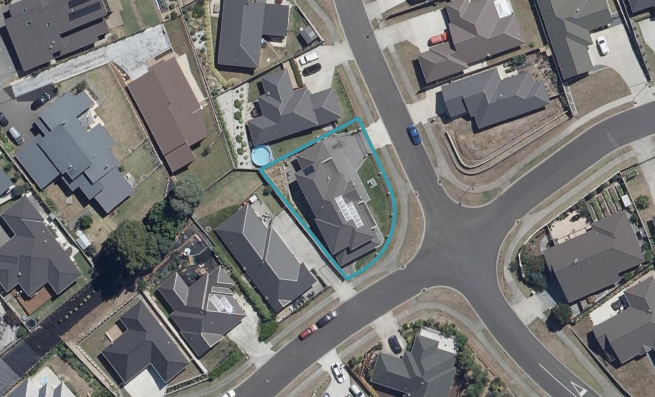 2 Ella Place, Grandview Heights, Hamilton - Carousel 1