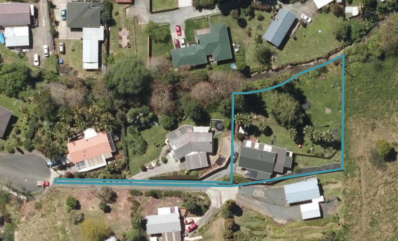 11 Willow Place, Horahora, Whangarei - Carousel 1