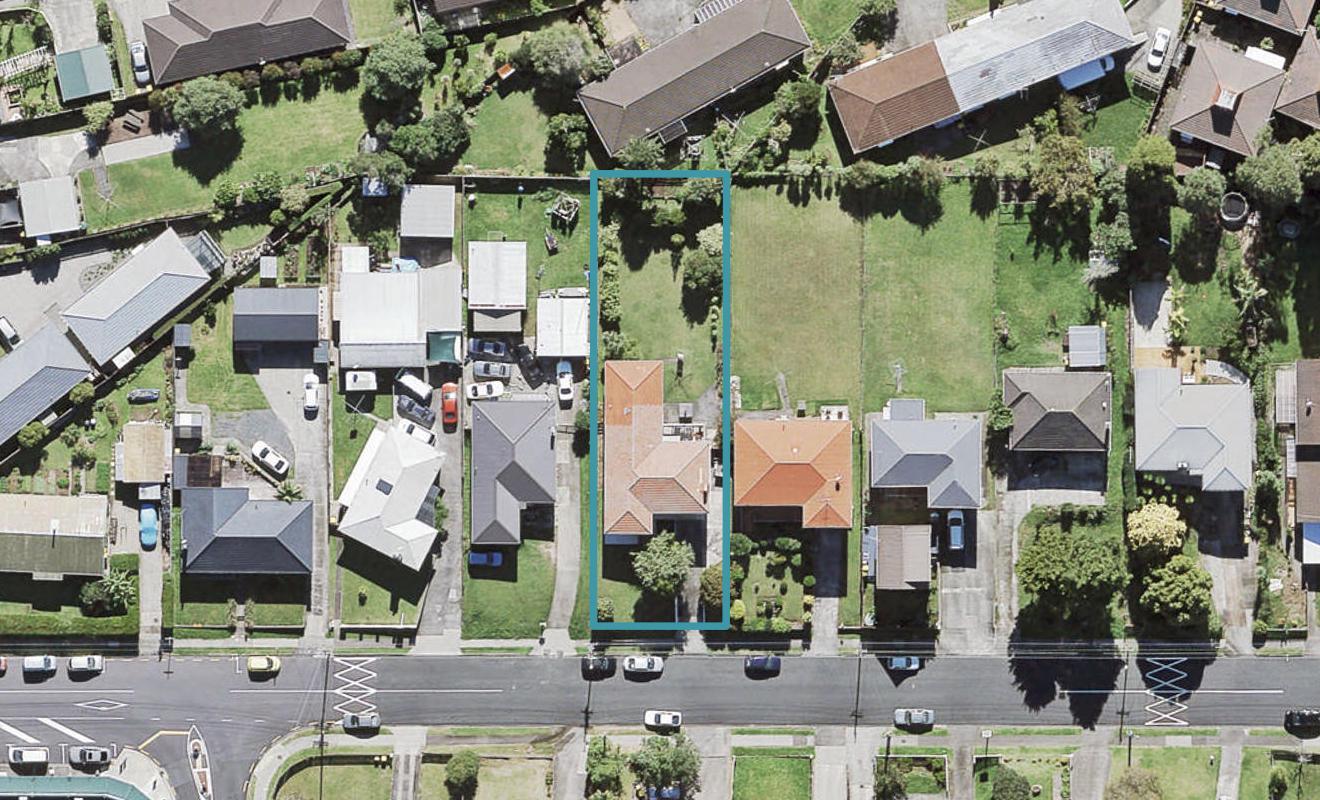 10 Sheridan Drive, New Lynn, Auckland - Carousel 1