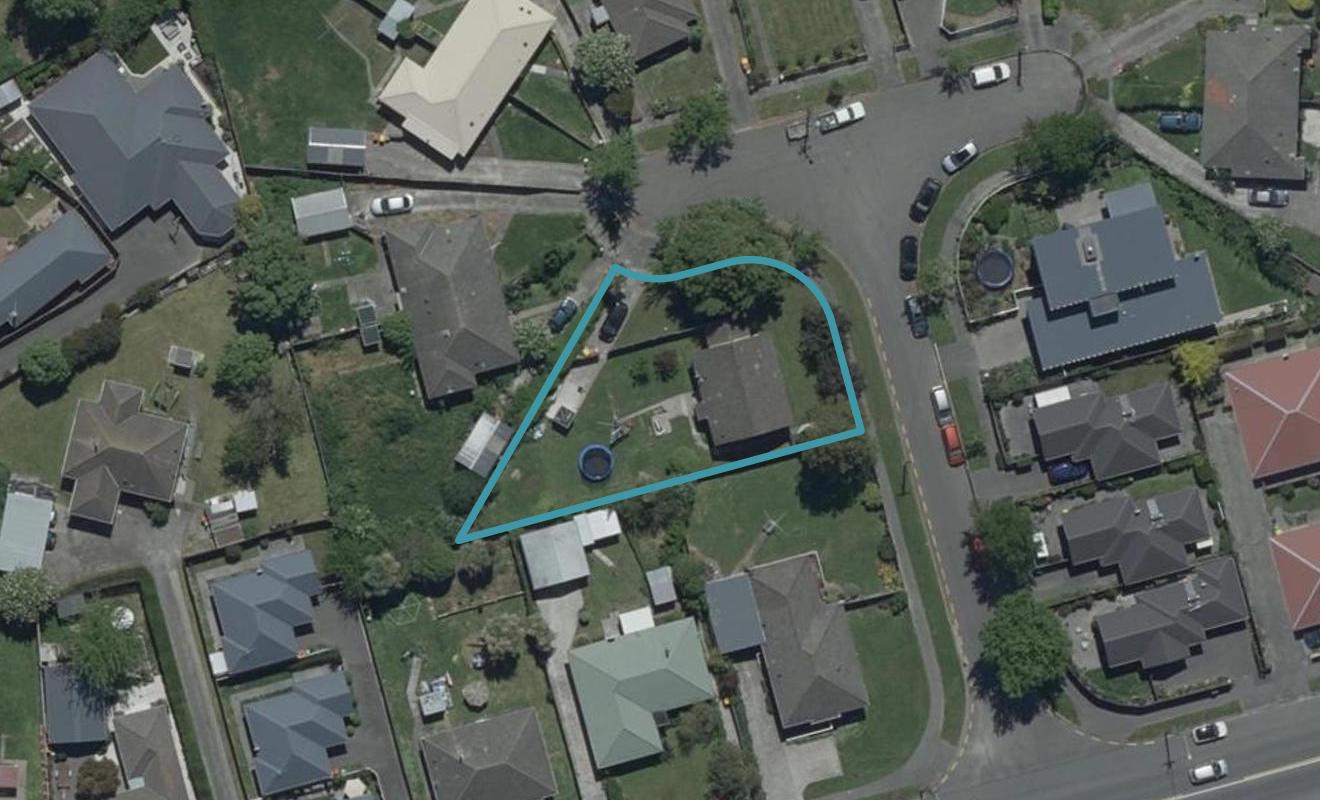 1 Bevin Place, Bryndwr, Christchurch - Carousel 1