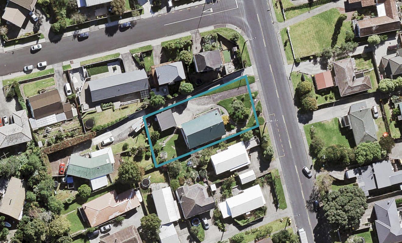 102 Birkdale Road, Birkdale, Auckland - Carousel 1