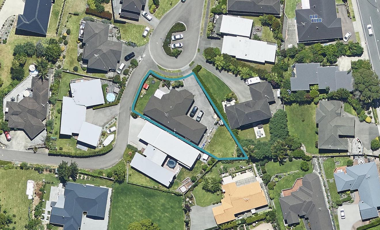 17 Hillford Place, Welcome Bay, Tauranga - Carousel 1