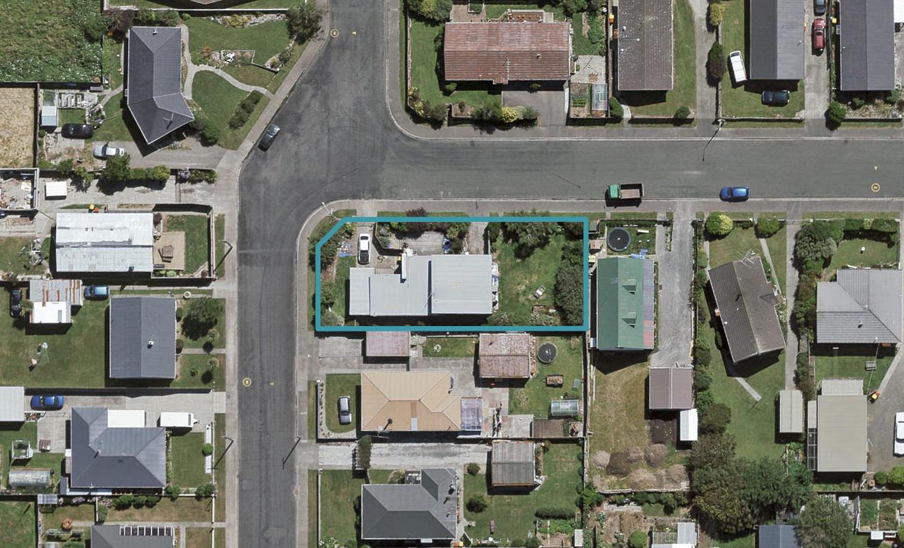9 Henderson Street, Kingswell, Invercargill - Carousel 1