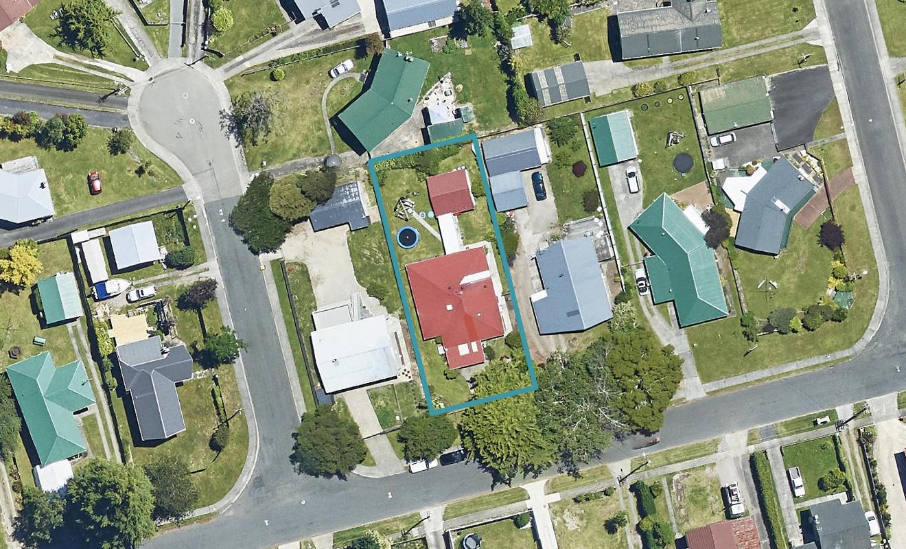13 Uta Street, Utuhina, Rotorua - Carousel 1